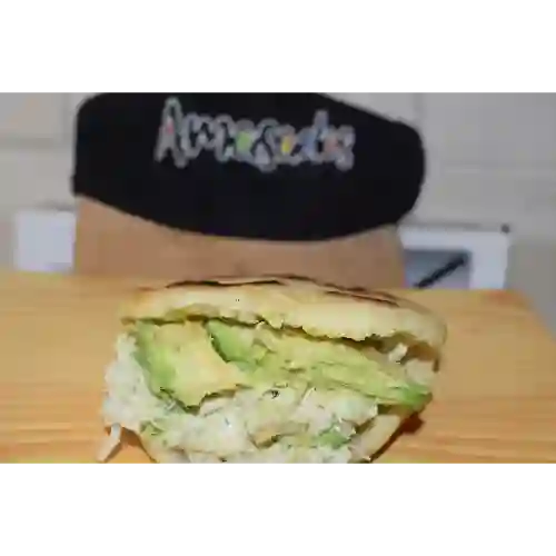 Arepa Reina Pepeada