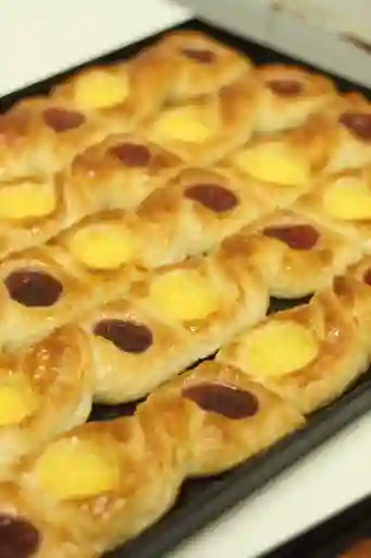 Facturita Moño Frutilla