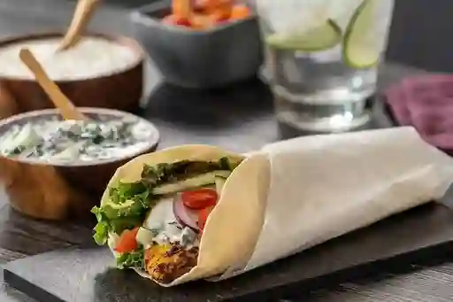 Combo Shawarma Tradicional y Acompañamiento