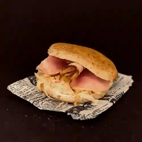 Sandwich Jamón & Queso + Americano