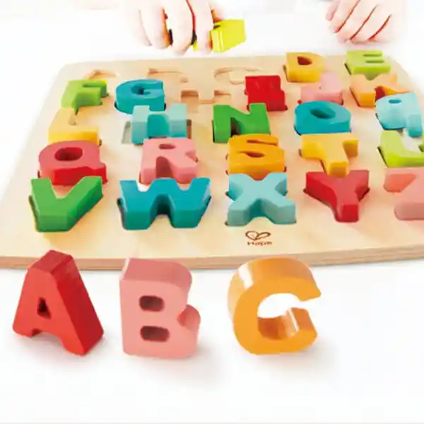 Juguete Puzzle Alfabético Mayúscula Hape