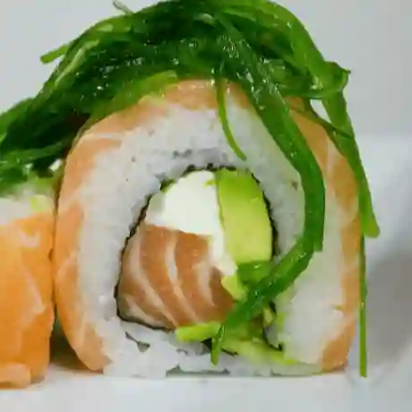 Wuacame Nikkei Roll