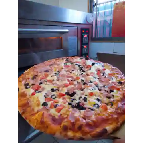 Pizza Napolitana 40Cm