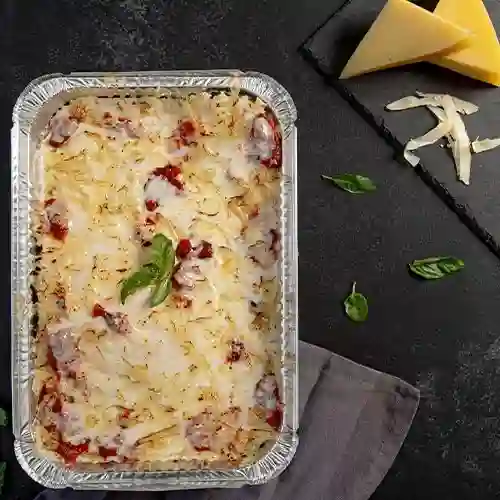 Fontana Lasagna Bolognesa Pequeña