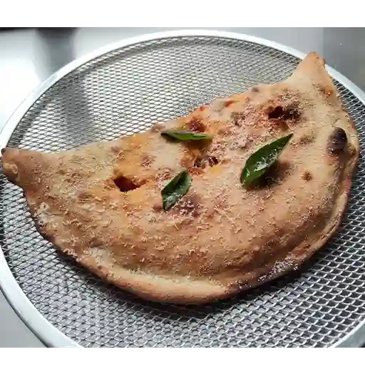 Calzone napolitano