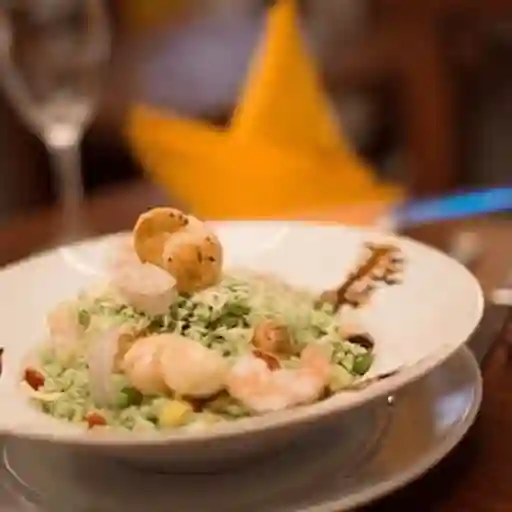 Rissoto Al Pesto con Pulpo a la Parilla