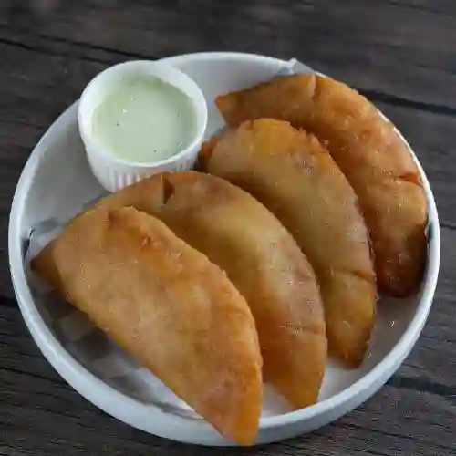 Empanada de Jamón Ahumano