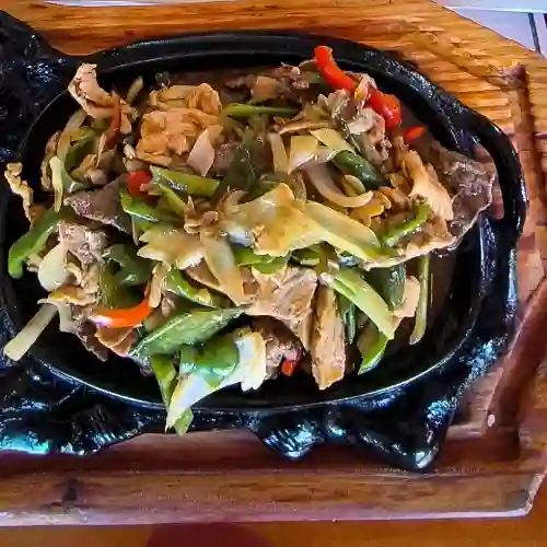 Tepan Yaku Especial con Camarones