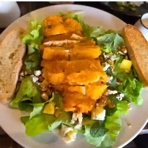 Ensalada Chicken-katsu Especial