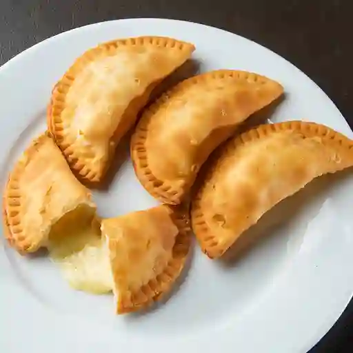Empanadas de Queso X4