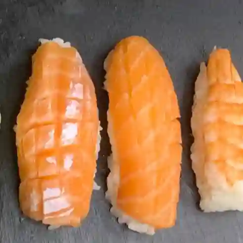 Nigiri de Salmón