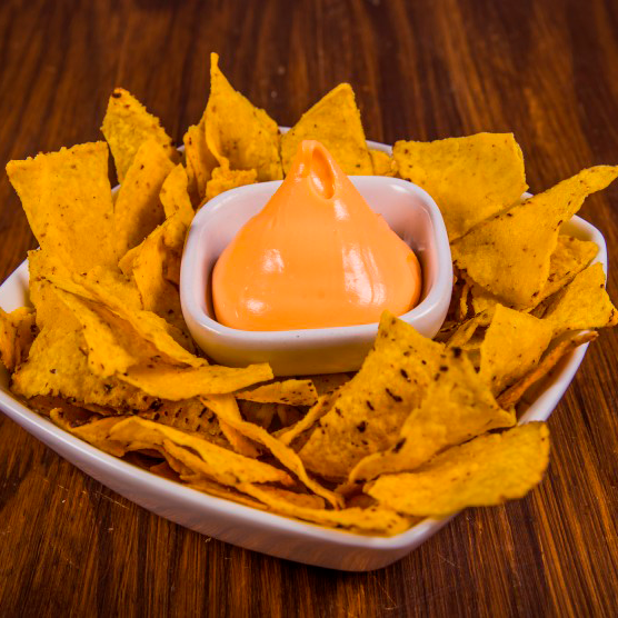 Chips con Salsa Queso Cheddar (150 Grs)