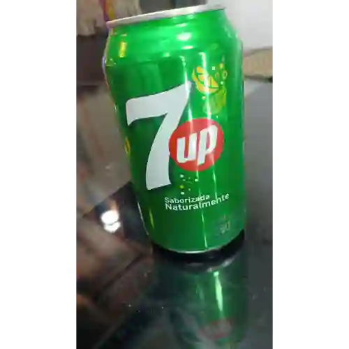 7up Lata