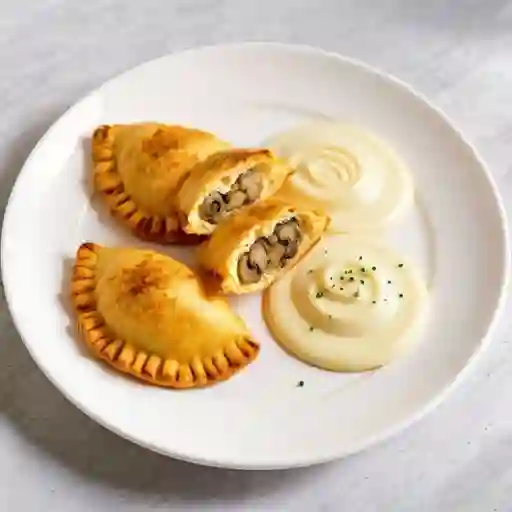 Empanaditas Champinon Queso