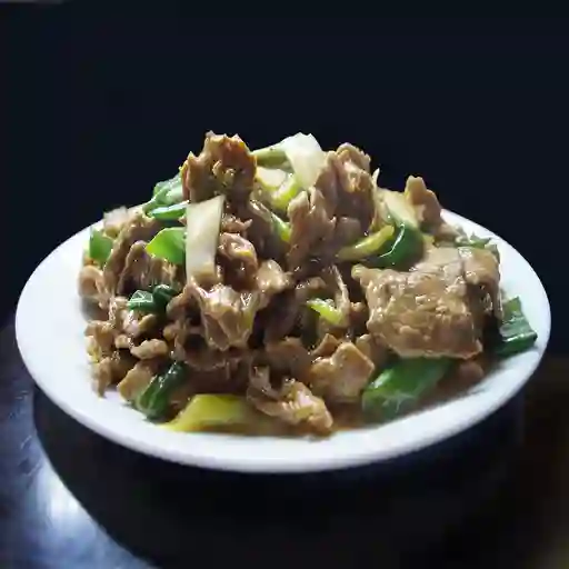 Cerdo mongoliano con arroz