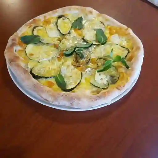 Pizza ai Formaggi y Zucchini