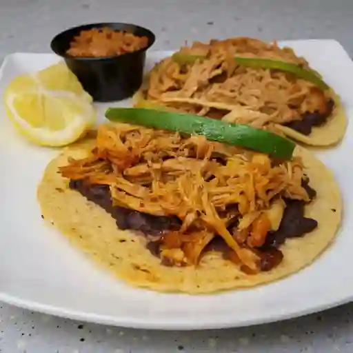 Taco cochinita pibil