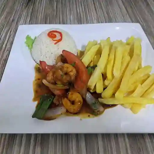 Saltado de Camarones