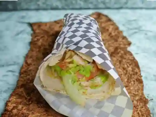 Enrollado pollo-palta deli