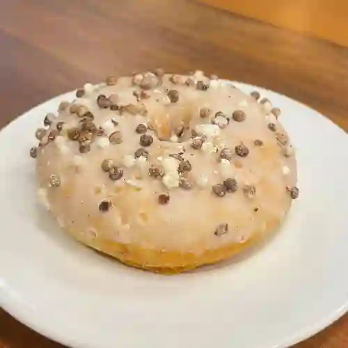 Donut Rellena de Crema Pastelera