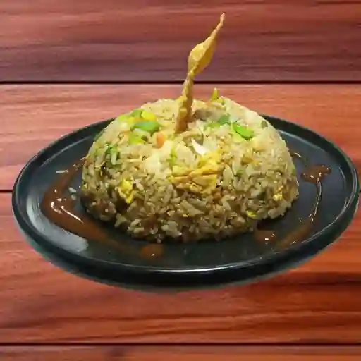 Arroz chaufa pollo
