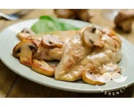 Pollo Champiñon