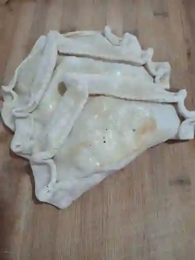Empanada Aceituna Queso