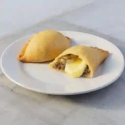 Empanada carne queso