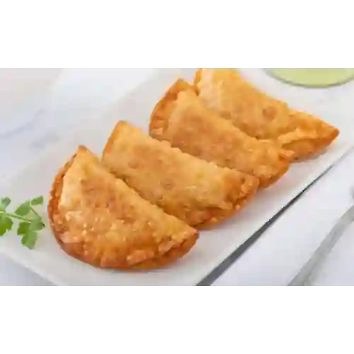 2X Empanada Carne Queso