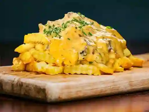 Creamy Cheddar Fries