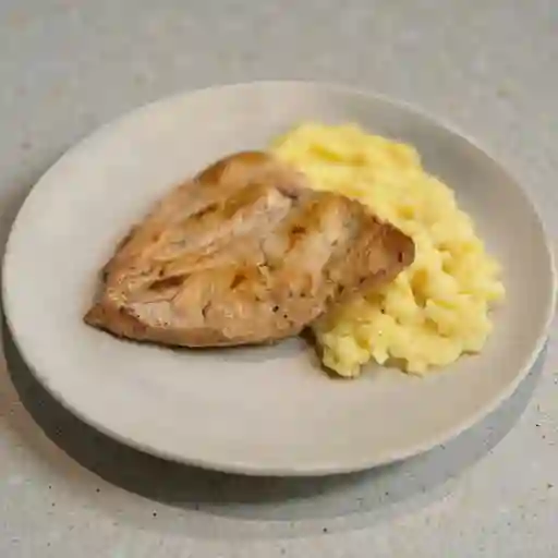 Filete de ave a la plancha c/acomp