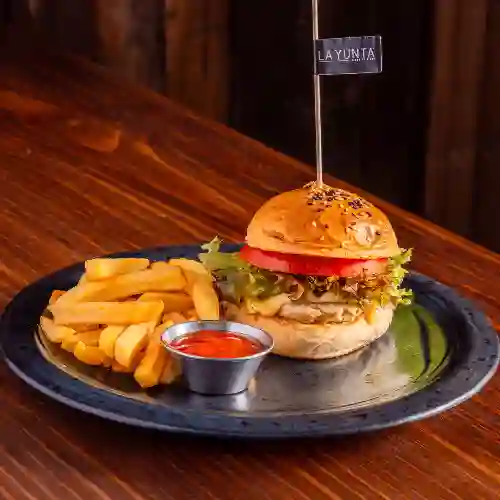 Menú Niño Croqueta de Pollo