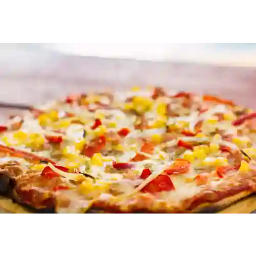 Pizza Familiar C&b