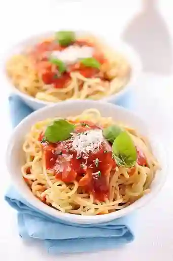 Pasta Fresca Fetuccine, Salsa Tomate