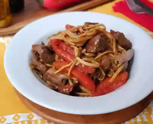 Tallarin Saltado de Vacuno