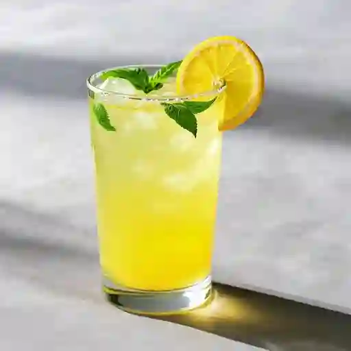 Limonada Albahaca