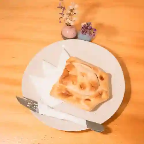 Empanada Mechada Queso