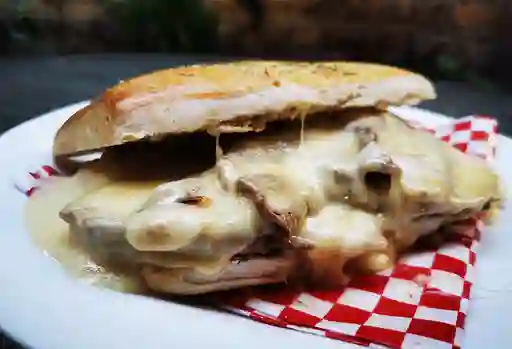 Sándwich barros luco