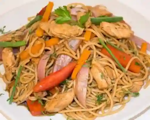 Tallarin Saltado (Colacion)