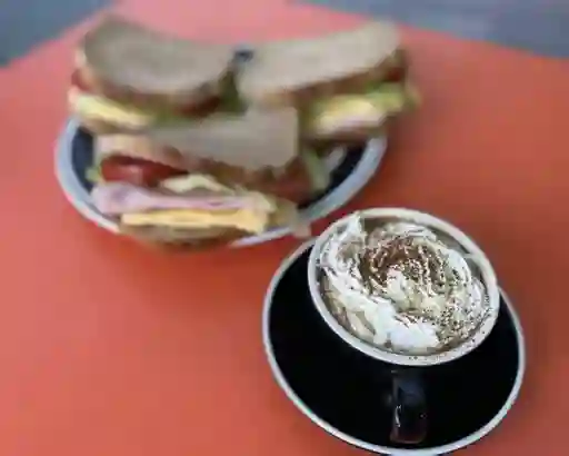 Sandwich Full Dolny Pan Blanco