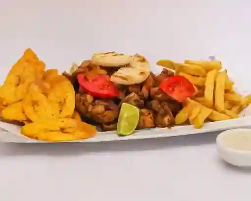 Parrillada Antioqueña 4 Personas