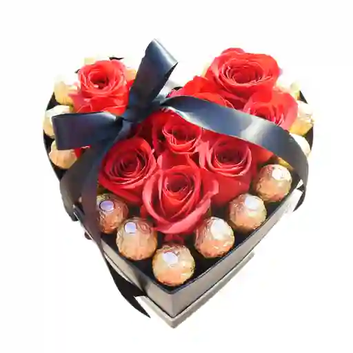 Corazón de 12 Rosas y Ferrero