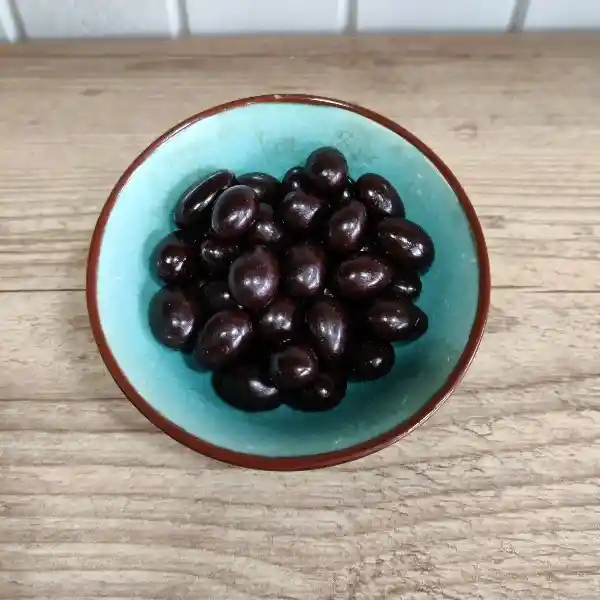 Almendra Con Chocolate Bitter