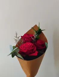 3 Rosas Rojas