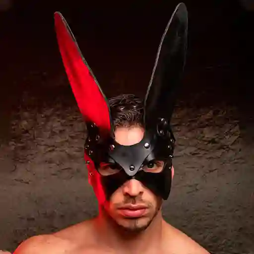 Mascara De Conejo Dominante