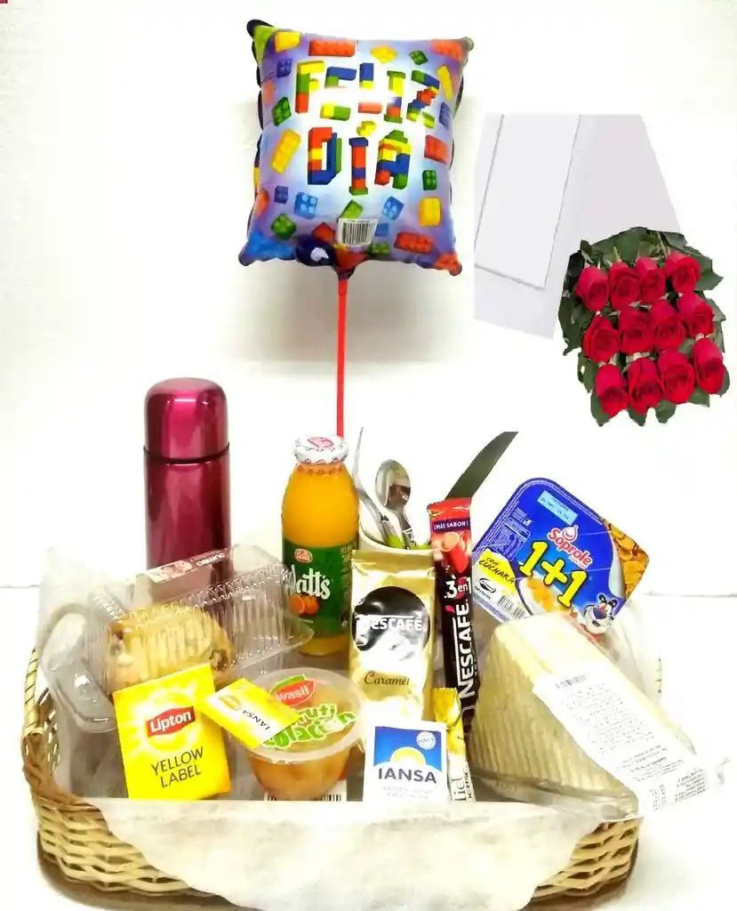 Desayuno Clásico Más Caja De 12 Rosas