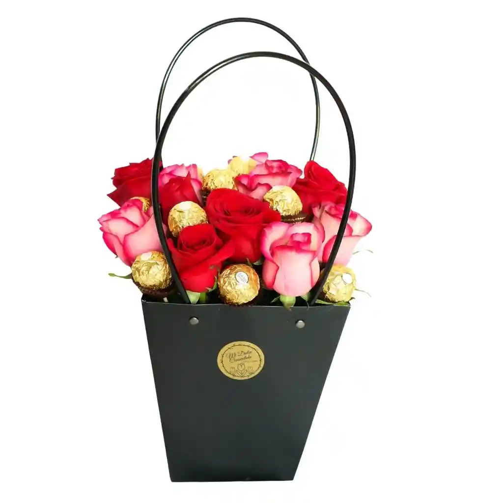 Bouquet De Rosas Y Bombones En Cartera