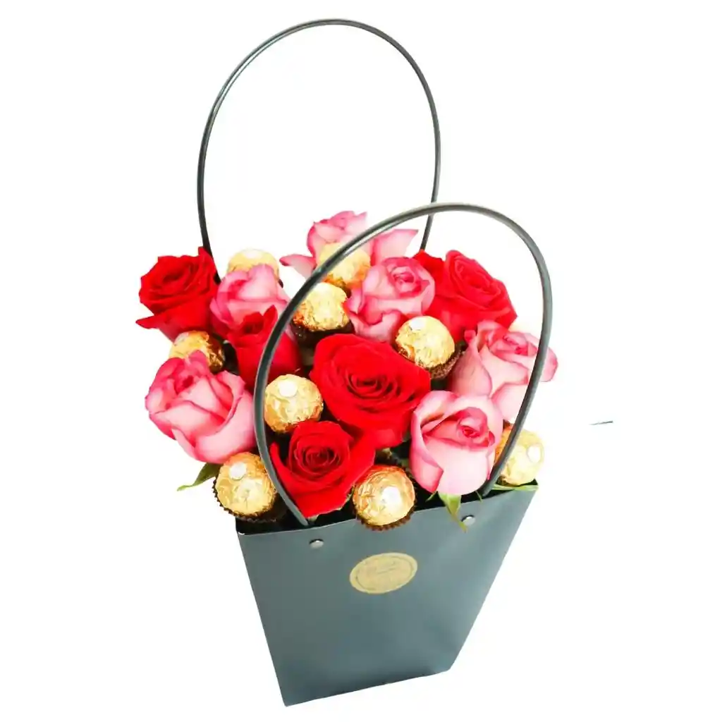 Bouquet De Rosas Y Bombones En Cartera