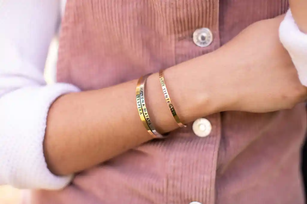 Pulsera Mi Felicidad Depende De Mi Oro Rosa