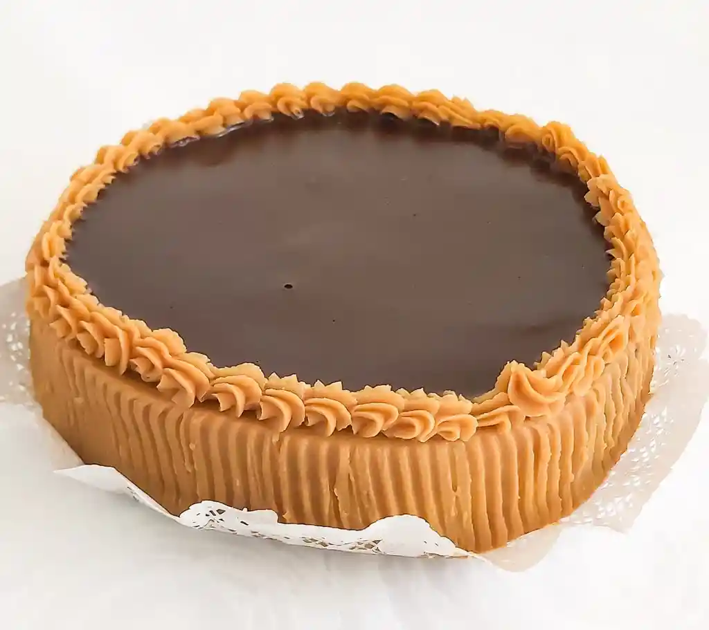 Torta Panqueque Chocolate Y Manjar (4 A 5 Personas)